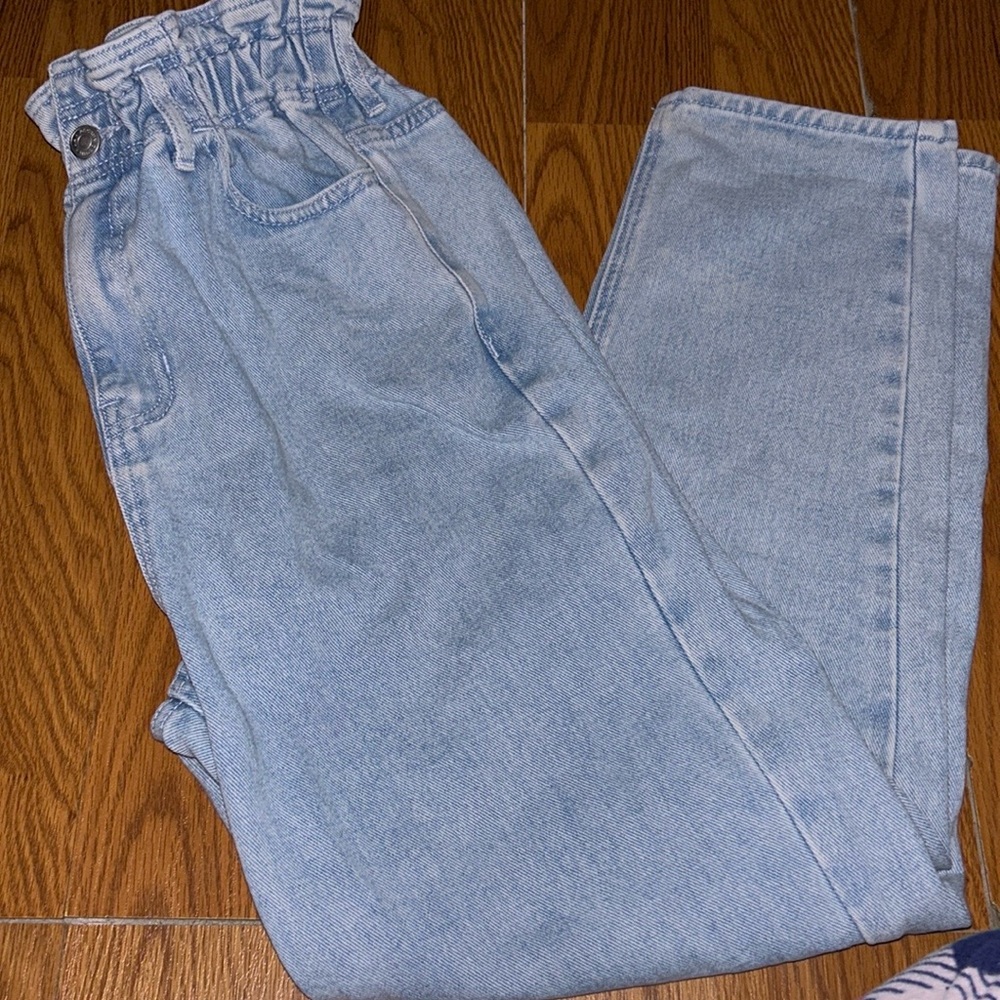 No rips or stains,gently used